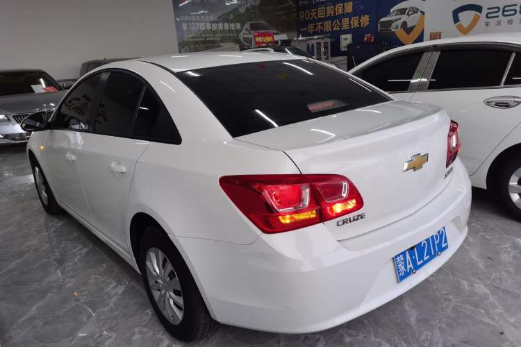 Used Chevrolet Cruze 2015 1.5L Classic SL MT