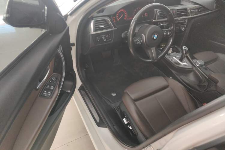 Used BMW 3 Series 2019 320Li M Sport Package
