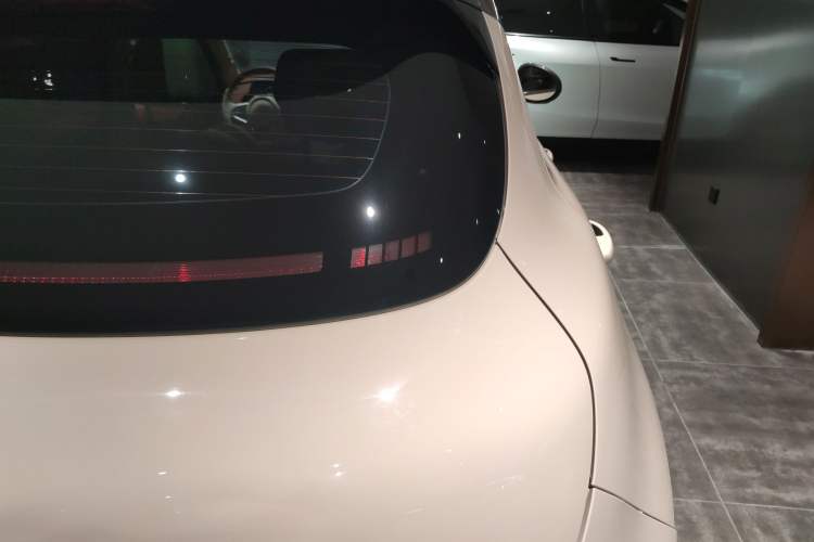 Used ORA Good Cat 2021 400km Standard Range Venus Edition Lithium Iron Phosphate
