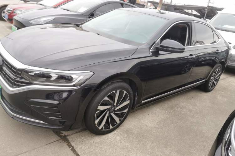 Used Volkswagen Passat 2023 Revised 330TSI Elite Edition
