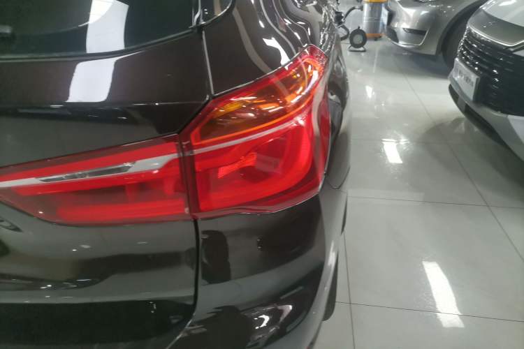 Used BMW X1 2016 xDrive20Li Luxury Model
