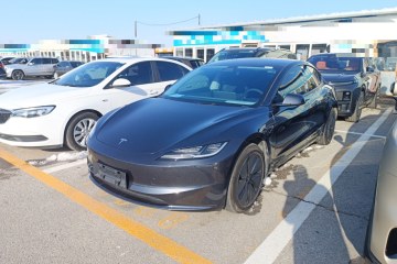 Used Tesla Model 3 2023 Long-Range All-Wheel-Drive Version