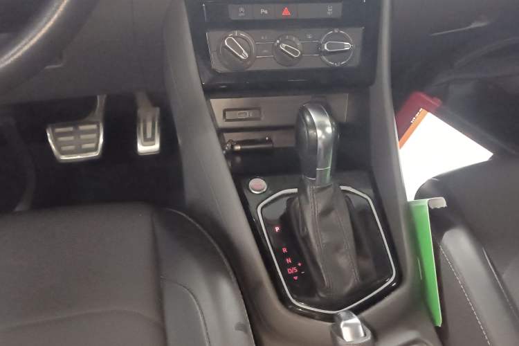 Used Jetta VS5 2019 280TSI Automatic Enjoyment Model
