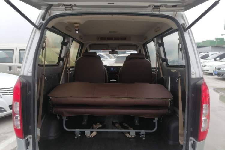 Used Wuling Hongguang V 2019 1.5L Standard Version L2B
