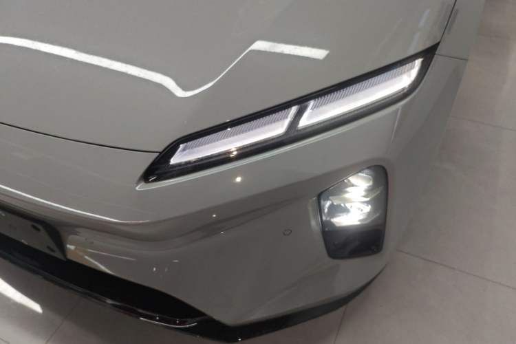 Used Nio ET5T 2025 75 kWh Touring
