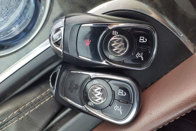 Used Buick Envision 2014 28T Four-Wheel Drive Elite Model
