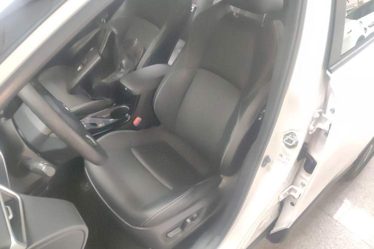 Used Toyota FRONTLANDER 2022 2.0L CVT Luxury PLUS Edition
