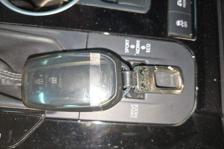 Used Toyota Crown Kluger 2021 2.5L HEV Two-Wheel Drive Entry Version
