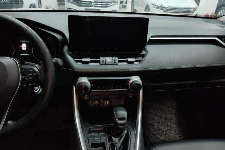 Used Toyota RAV4 2023 2.0L CVT Two-Wheel Drive Urban Edition
