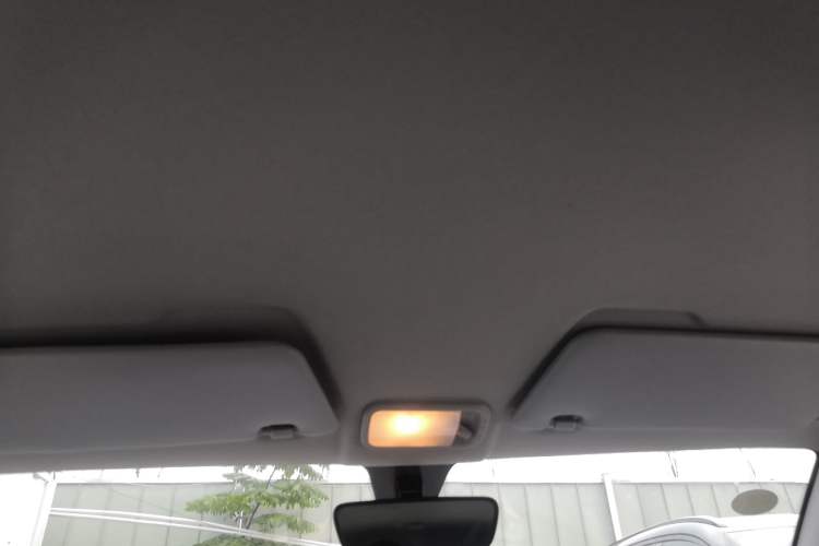 Used Wuling Hongguang MINIEV 2022 Macaron Premium Model – Lithium Iron Phosphate