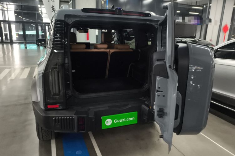 Used JETOUR Traveler 2023 2.0T All-Wheel Drive CrossPRO+
