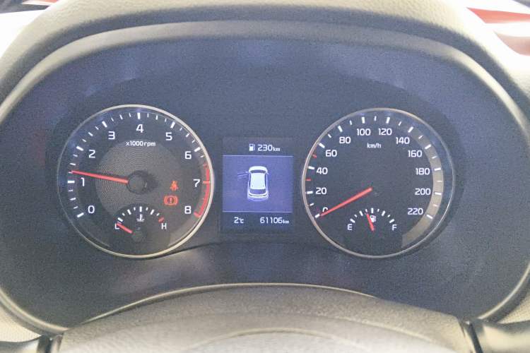 Used Kia kx1 Stonic 2019 1.4L Manual Fun Edition China VI Standard