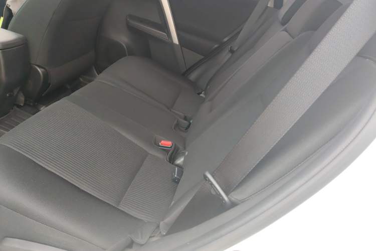 Used Toyota RAV4 2018 2.0L CVT Two-Wheel Drive Fashion X Edition