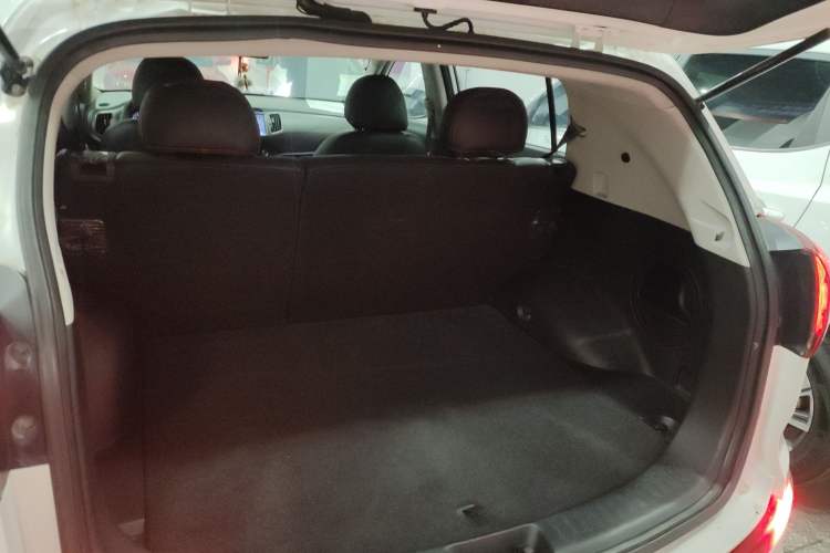 Used Kia Sportage R 2015 2.0L Automatic Two-Wheel Drive GL
