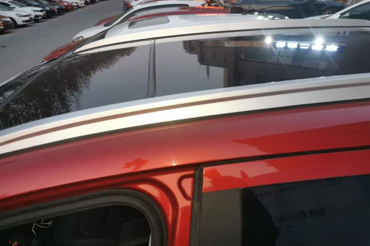 Used Bestune X40 2018 Internet Celebrity Edition 1.6L Automatic Luxury Version
