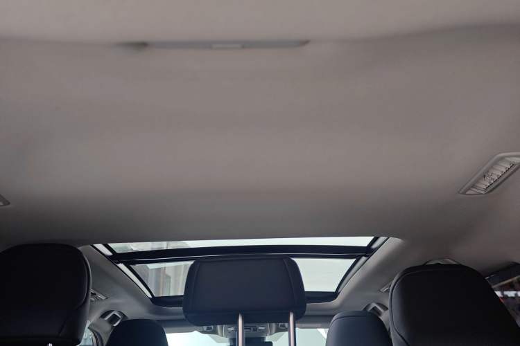 Used Toyota Highlander 2022 Dual-Engine 2.5L Four-Wheel Drive Prestige Version 7 Seats