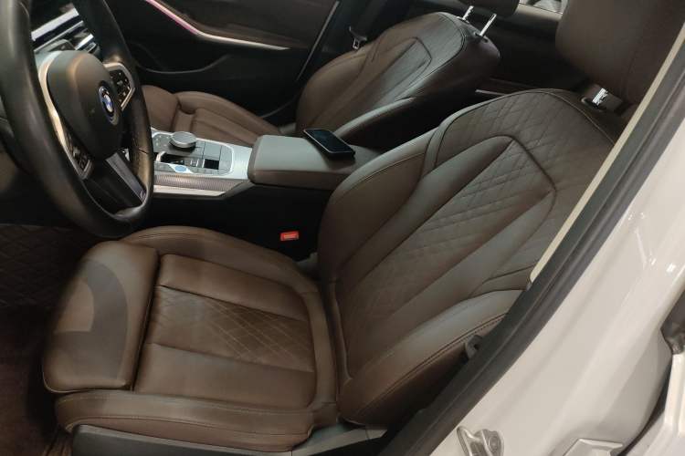 Used BMW i3 2023 eDrive 40 L Midnight Edition