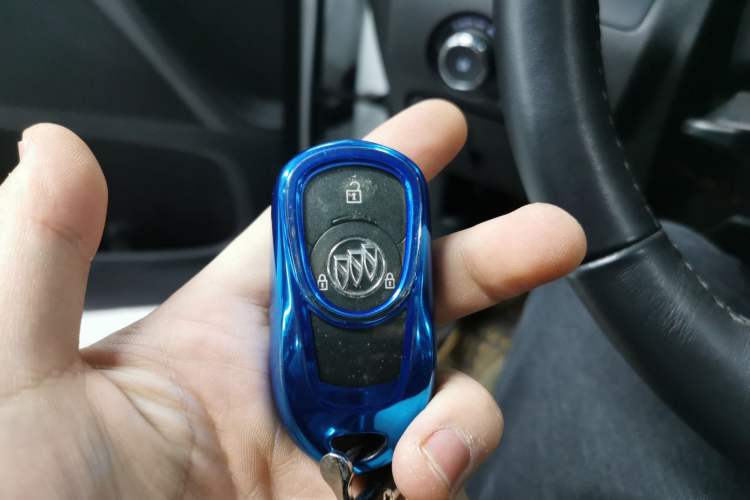 Used Buick GL6 2021 323T Mild Hybrid Connect Luxury Model
