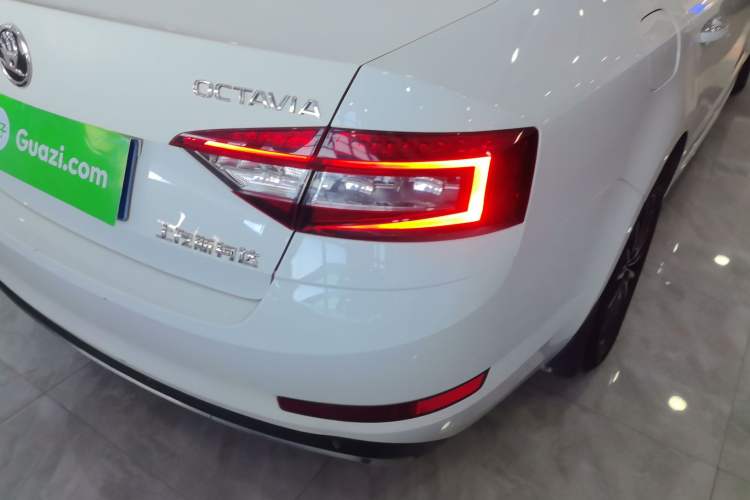 Used Skoda Octavia 2019 1.5L Automatic Luxury Edition