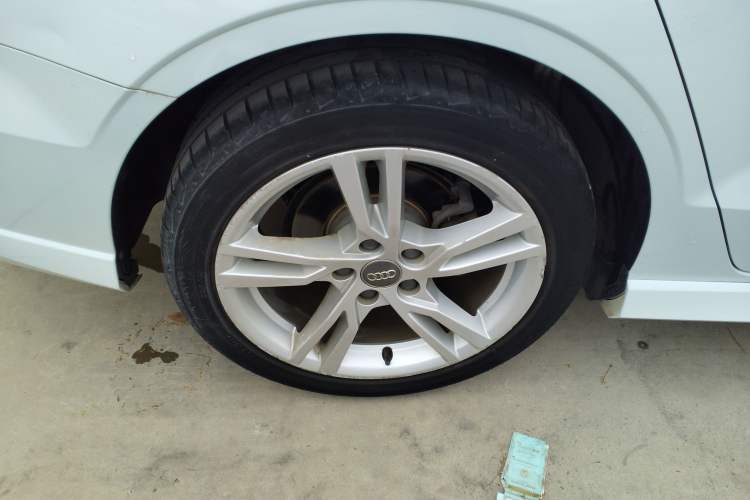 Used Audi A3 2019 Limousine 35 TFSI Fashion Edition China VI Emission Standard
