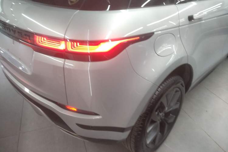 Used Land Rover Range Rover Evoque 2022 Aurora L 249 PS R-Dynamic Collins Antique Bronze Special Edition
