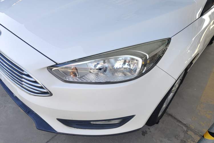 Used Ford Focus 2015 Sedan 1.6L Automatic Comfort Model