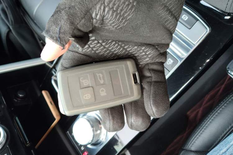 Used Land Rover Discovery 2018 3.0 SC V6 HSE
