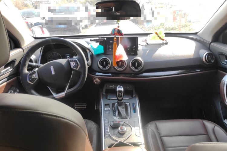 Used Wey VV5 2017 2.0T Ultra-Luxury Version
