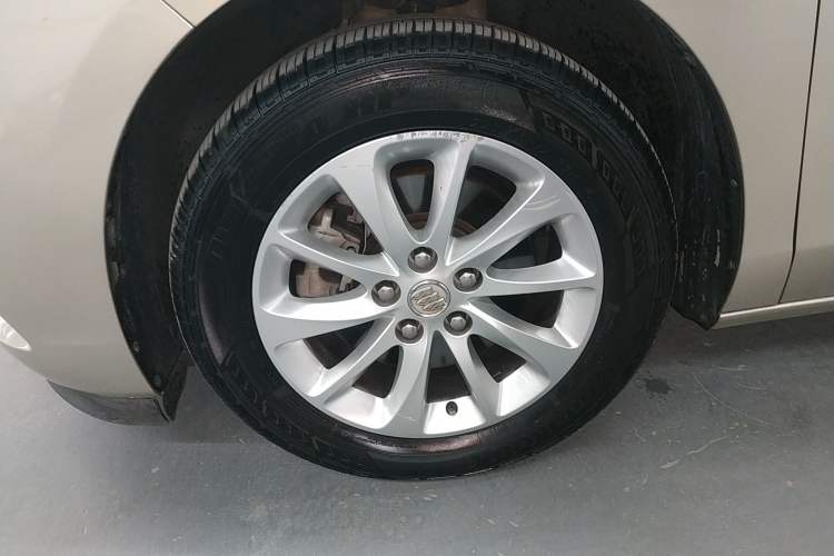 Used Buick GL8 2018 ES 28T Premium Model China VI Standard
