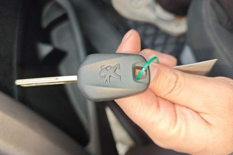 Used Peugeot 2008 2014 1.6L Automatic Fashion Edition