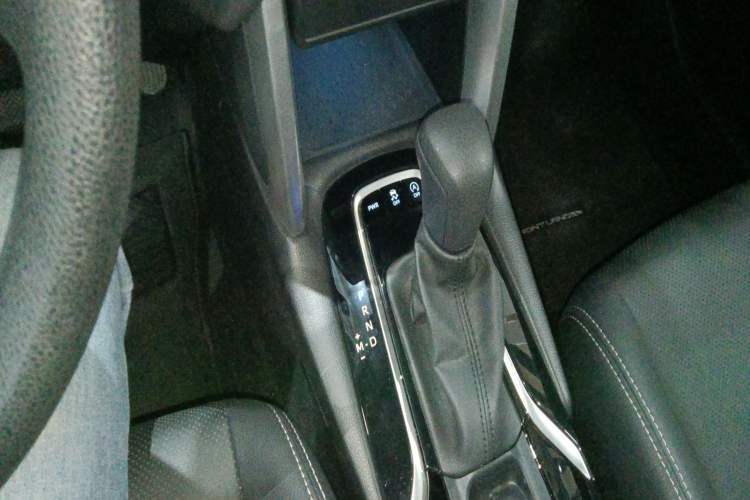 Used Toyota FRONTLANDER 2022 2.0L CVT Luxury PLUS Edition
