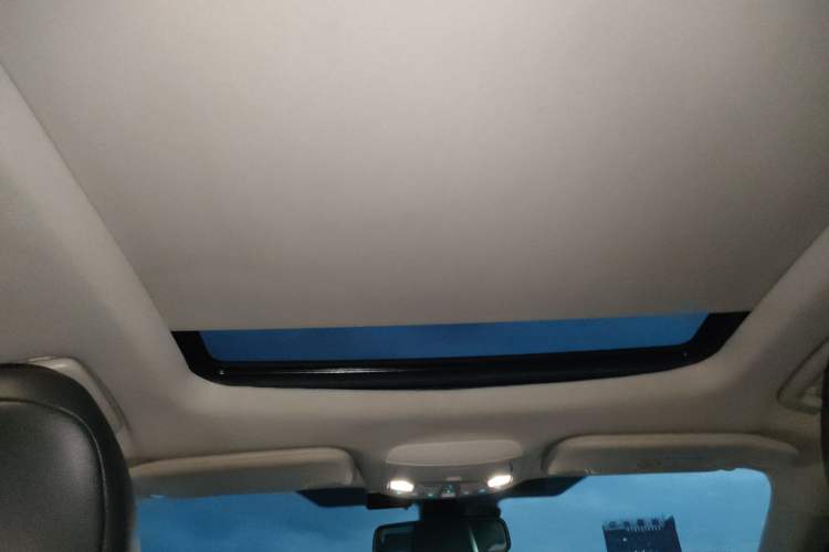 Used Ford Edge 2016 EcoBoost 245 Four-Wheel Drive Titanium 7-Seater
