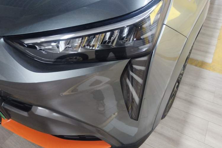 Used AION Y 2022 70 Tech Edition Lithium Iron Phosphate
