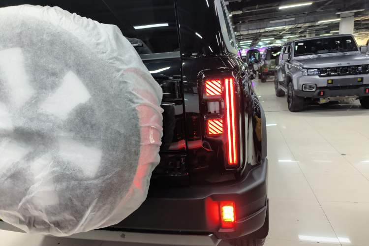 Used Beijing Auto BJ40 Electric Drive 2025 Advanced Edition
