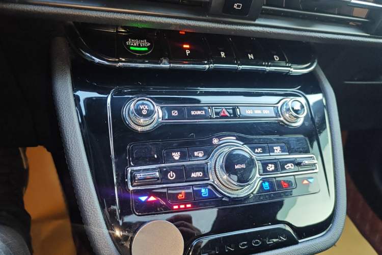 Used Lincoln Corsair 2020 2.0T Two-Wheel Drive Luxury Edition
