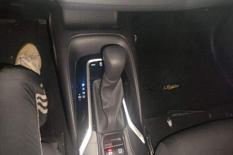 Used Toyota Levin 2022 Facelift TNGA 1.5L CVT Progressive Edition
