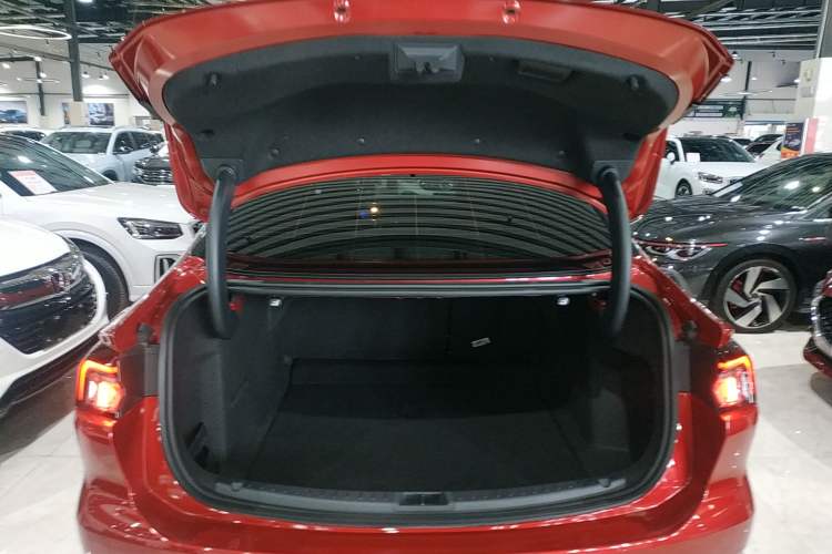 Used Ford Mondeo 2025 2.0T EcoBoost Ultimate Edition