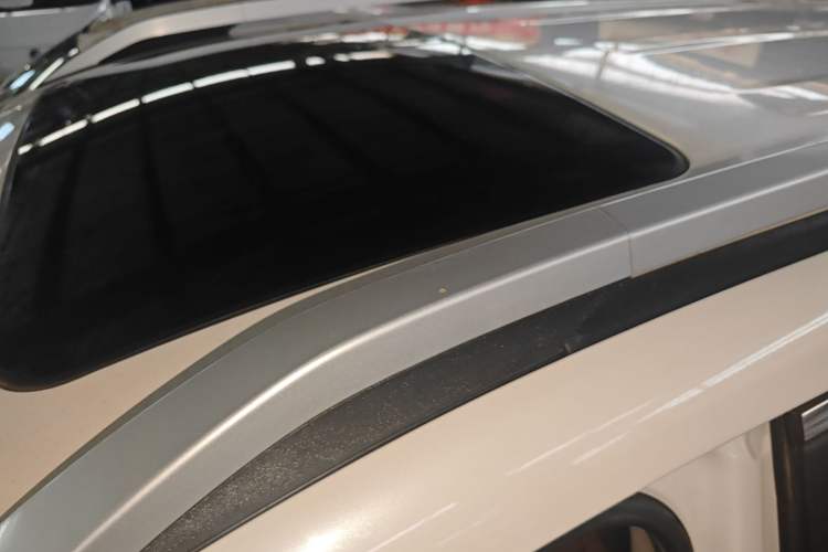 Used Dongfeng Fengdu MX5 2016 2.0L Automatic Flagship Edition
