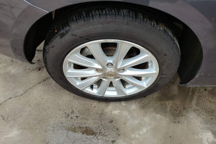 Used Buick Verano 2015 Sedan 20T Dual-Clutch Elite Model
