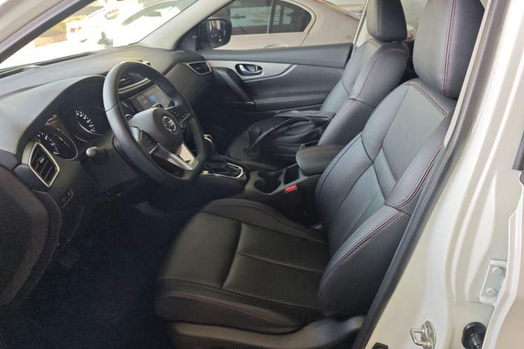 Used Nissan Qashqai 2022 2.0L CVT XV Premier Luxury Edition
