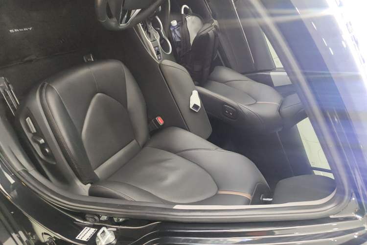 Used Toyota Camry 2021 2.0G Luxury Edition
