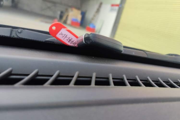 Used  Cherokee 2017 2.0L Superior Edition