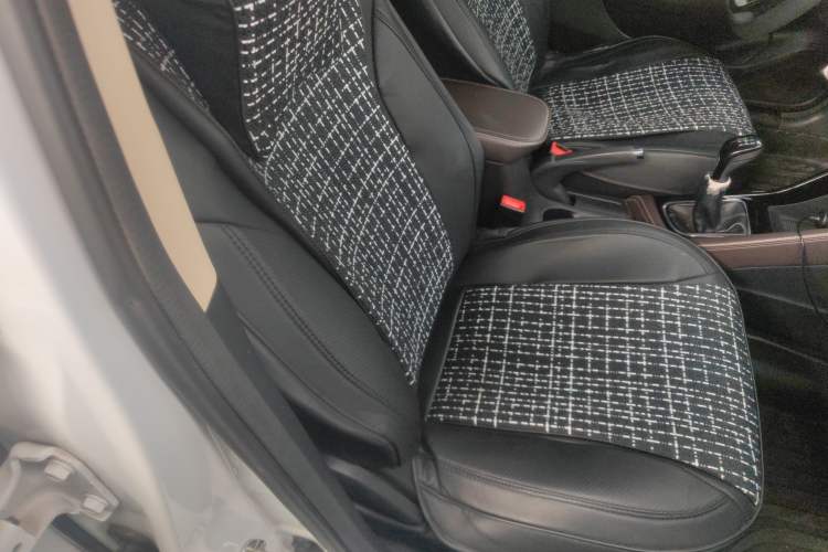 Used Changan Eado DT 2019 1.6L Manual Comfort Model China VI Standard