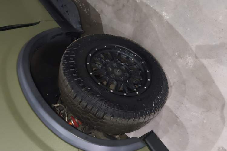 Used SAIC MAXUS D90 Pro 2022 Facelift 2.0T Diesel 4x4 Amazon Edition 7-Seater
