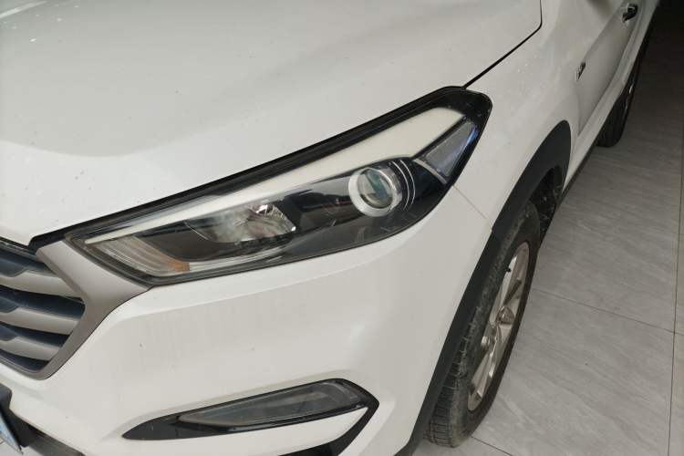 Used Hyundai Tucson 2015 1.6T Dual-Clutch Two-Wheel-Drive Smart Model
