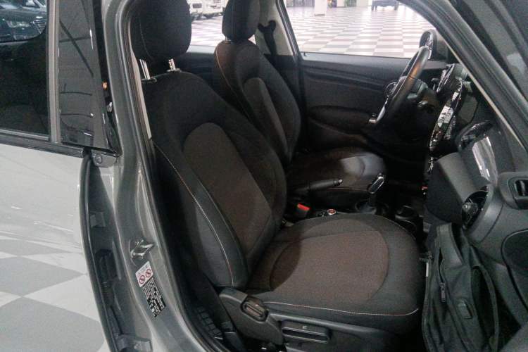 Used  MINI 2022 Updated 1.5T ONE Five-Door PLUS Edition
