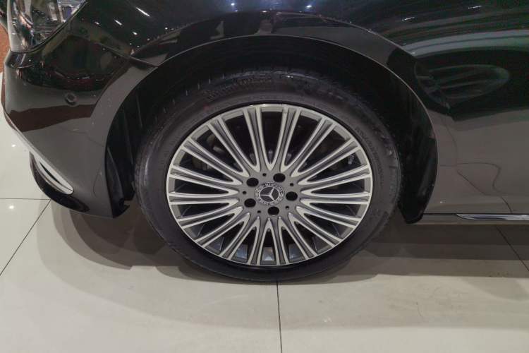 Used Mercedes-Benz E-Class 2021 E 300 L Luxury Model
