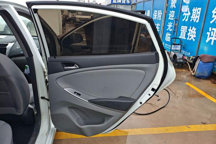 Used Hyundai Verna 2016 1.4L Automatic Smart GLS