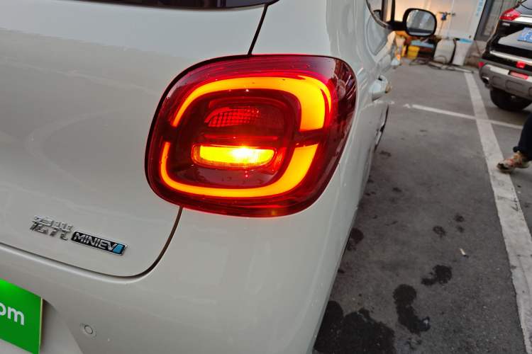 Used Wuling Hongguang MINIEV 2025 Four-Door Version Advanced Edition