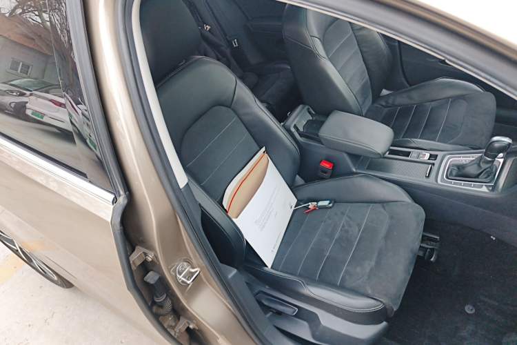 Used Volkswagen Golf 2018 230TSI Automatic Luxury Version